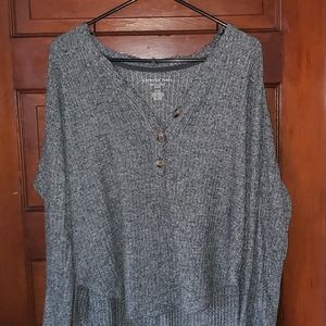 American eagle oversized plush sweater